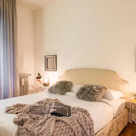 Daire - Elegant Arno View Floransa